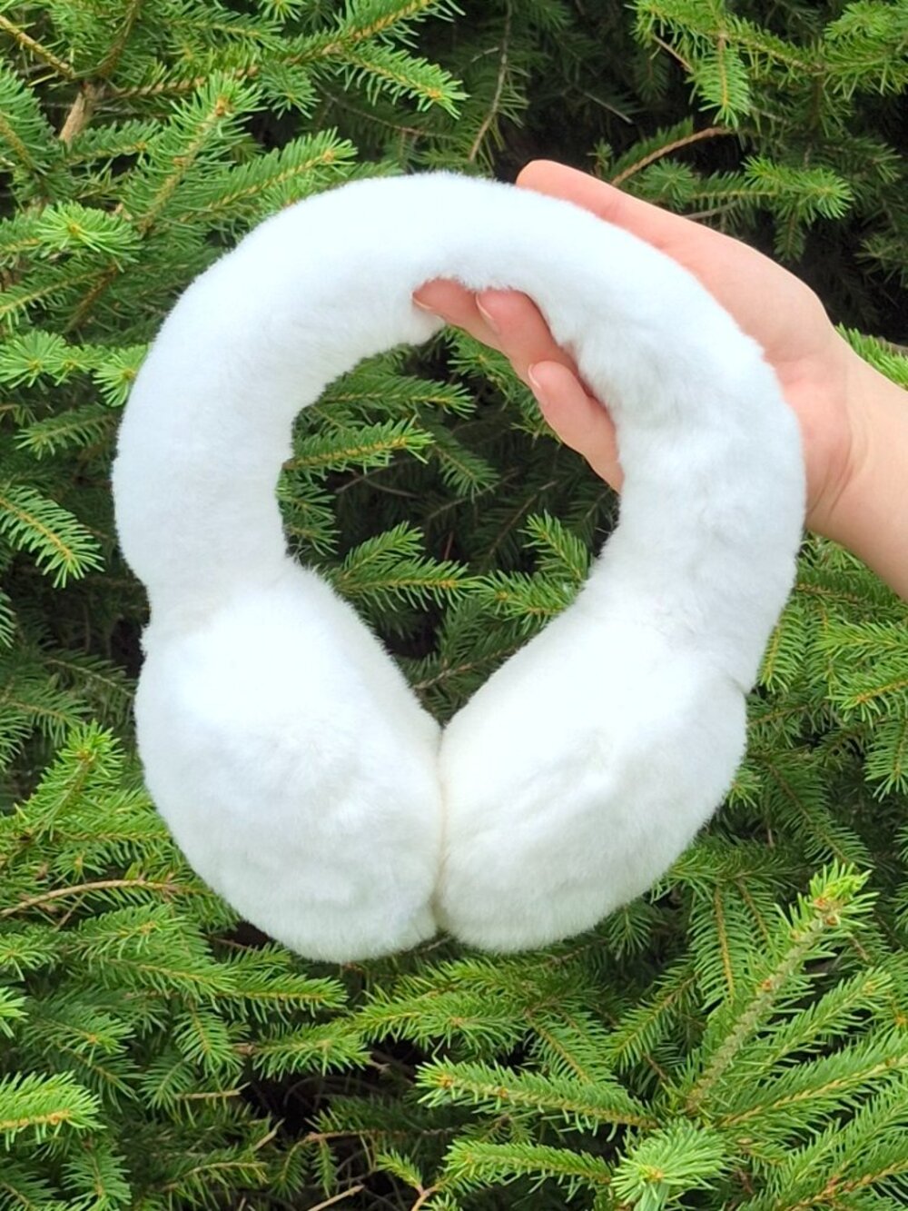 White Real Rabbit Fur Winter Luxury Earmuffs, Full Fur Women's Plush Earmuffs - Picture 2 of 7
